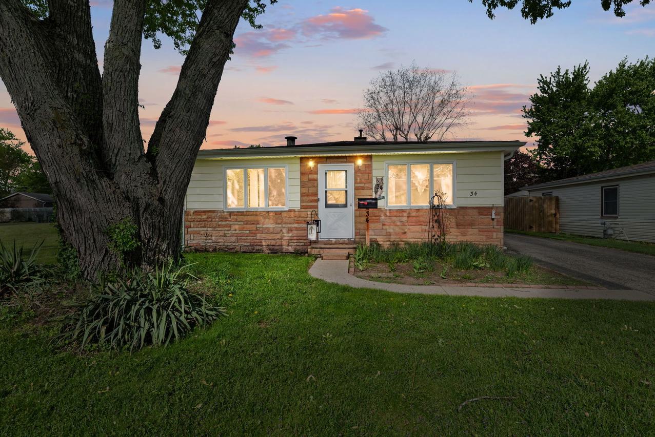 34 N California Ave., Mundelein, IL 60060