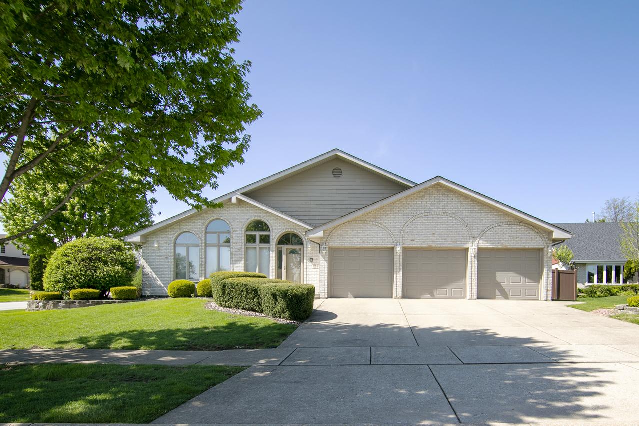 11746 Innishmor Ct., Orland Park, IL 60467