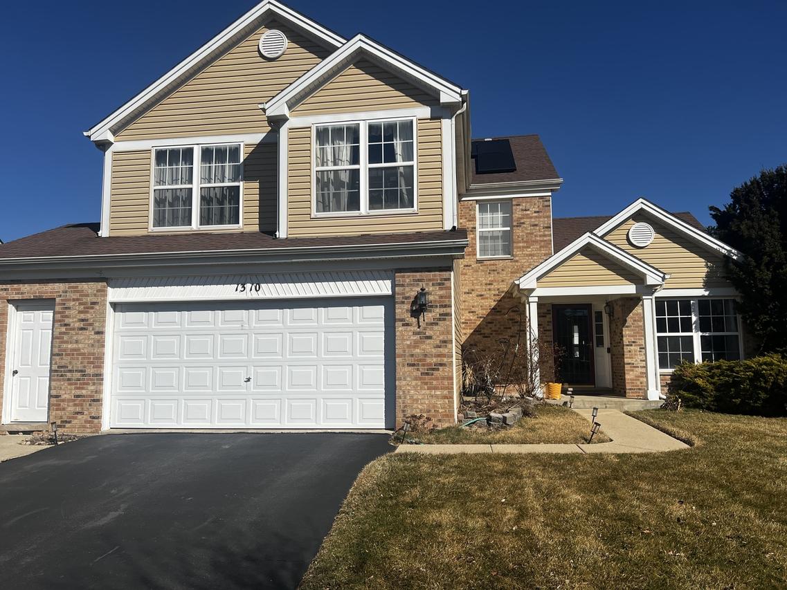 1310 York Dr., Carpentersville, IL 60110
