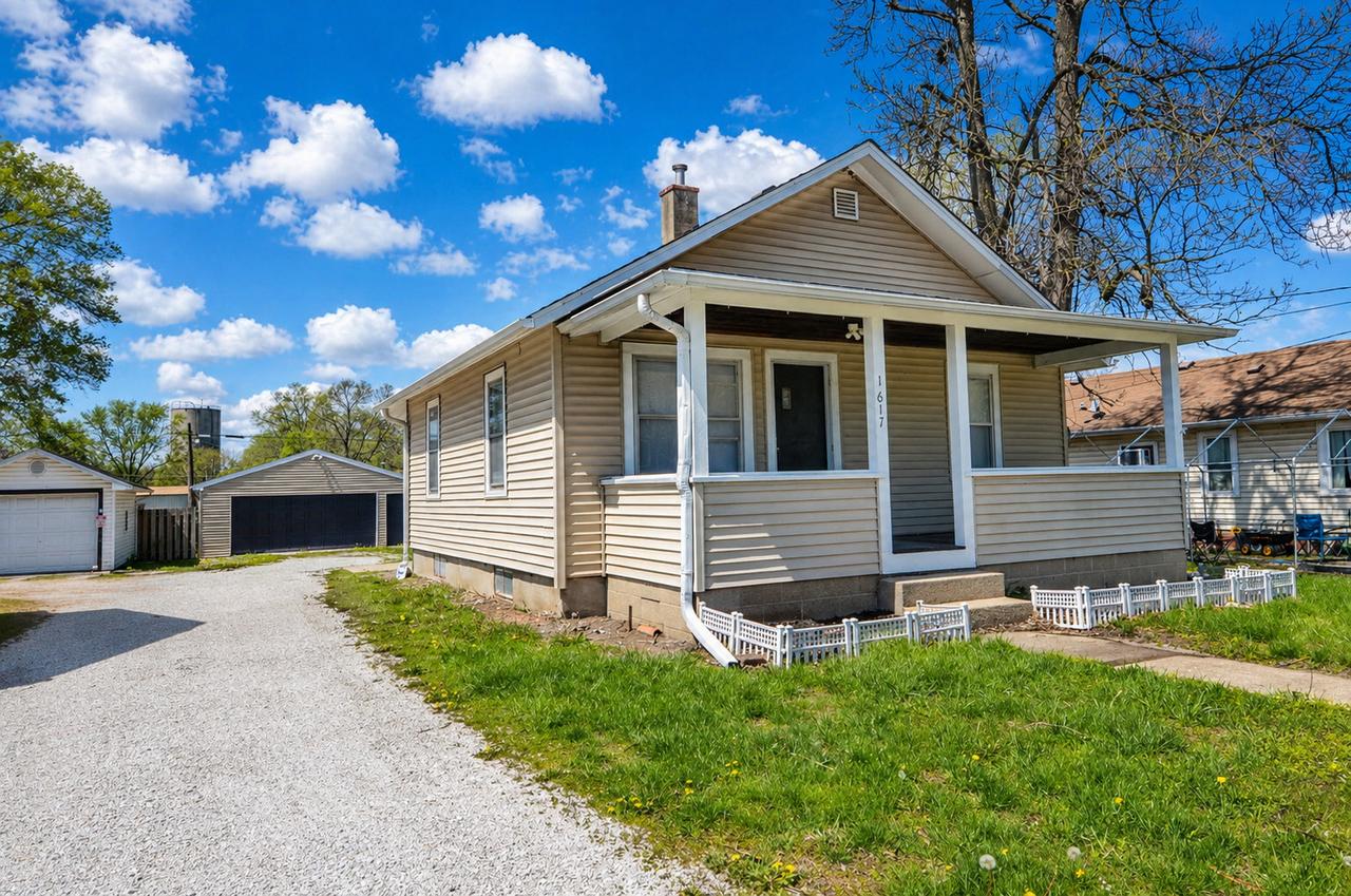1617 Pine St., Ottawa, IL 61350