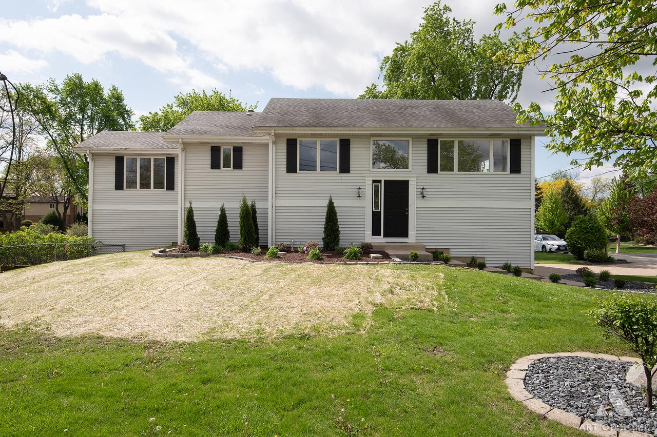 1170 Mccarthy Rd., Lemont, IL 60439