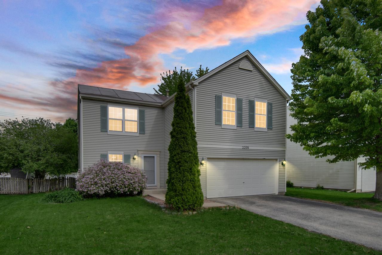 2208 Cherry Ridge Dr., Plainfield, IL 60586