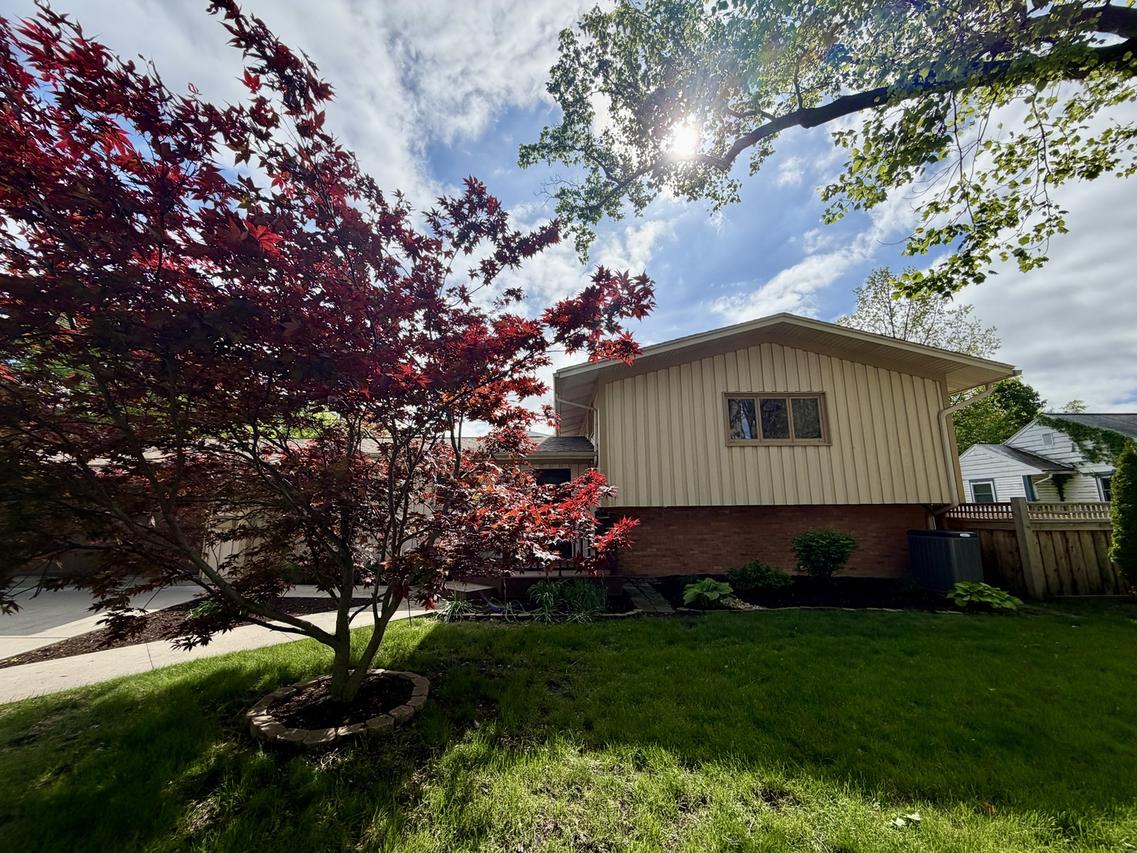 602 S Ridgeway Ave., Champaign, IL 61821