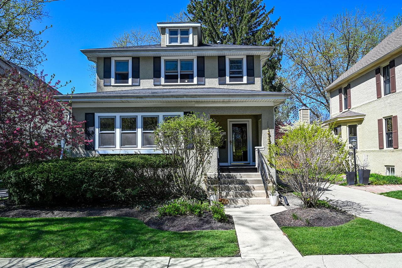 426 N Waiola Ave., La Grange Park, IL 60526