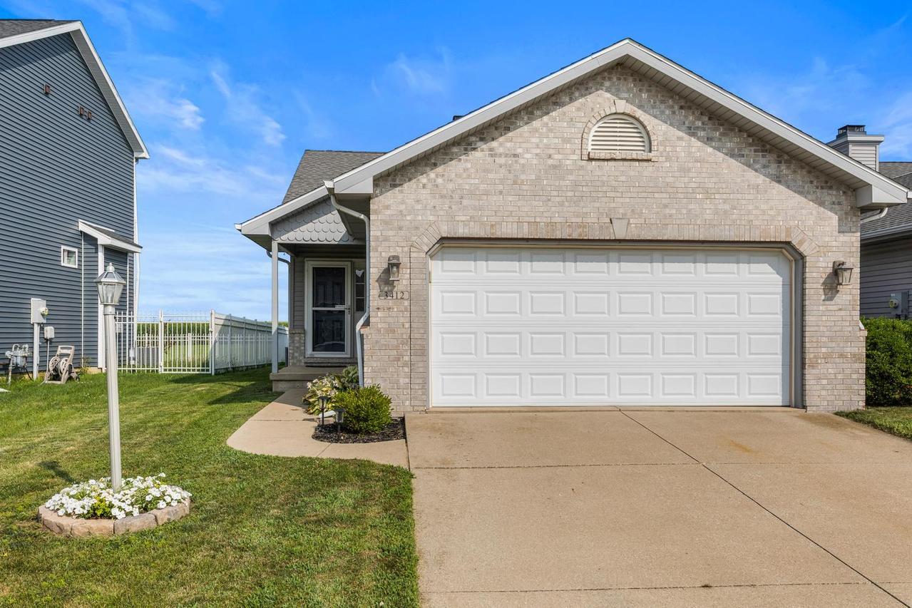 3412 Boulder Ridge Dr., Champaign, IL 61822