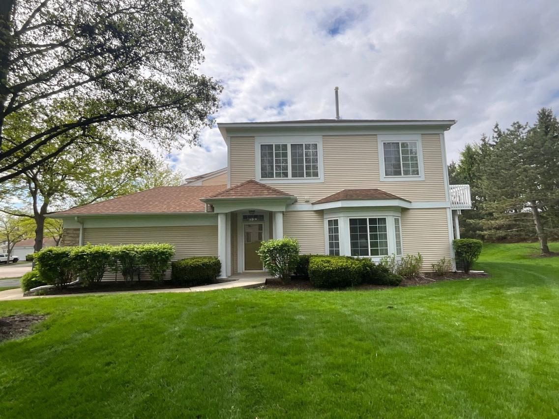 832 Coronado Ct., Elgin, IL 60123