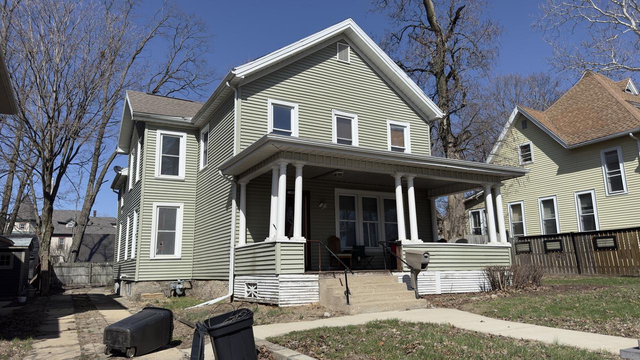 504 Douglas St., Bloomington, IL 61701