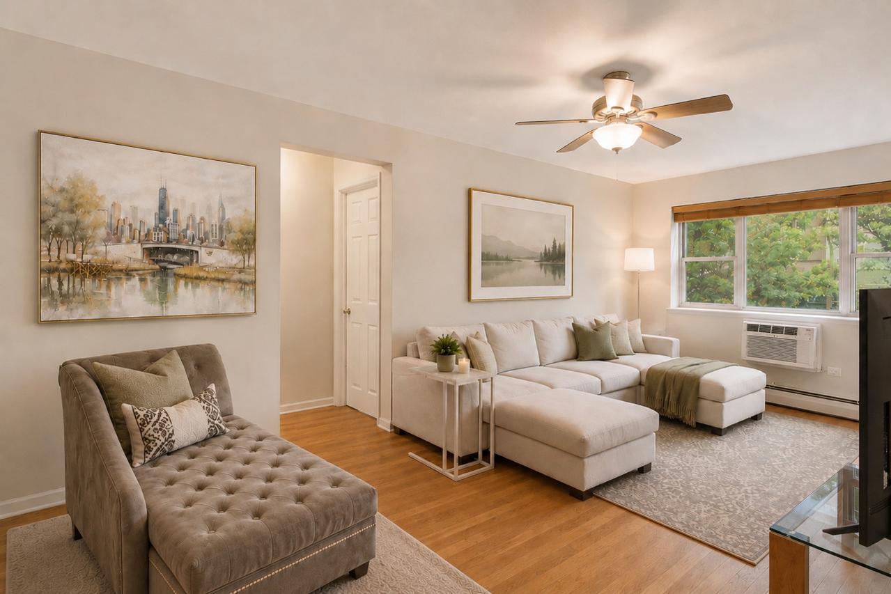 420 W Aldine Ave. #222, Chicago, IL 60657