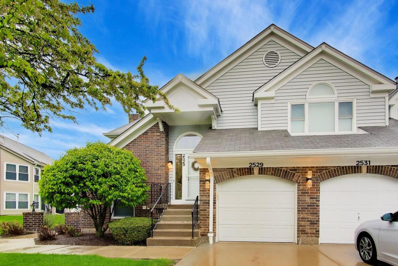 2529 Live Oak Ln., Buffalo Grove, IL 60089