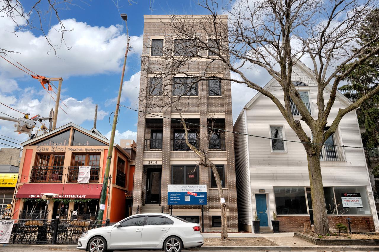 2816 N Southport Ave. #2, Chicago, IL 60657
