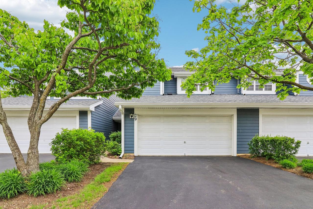 29 Sumac Ln., Schaumburg, IL 60193