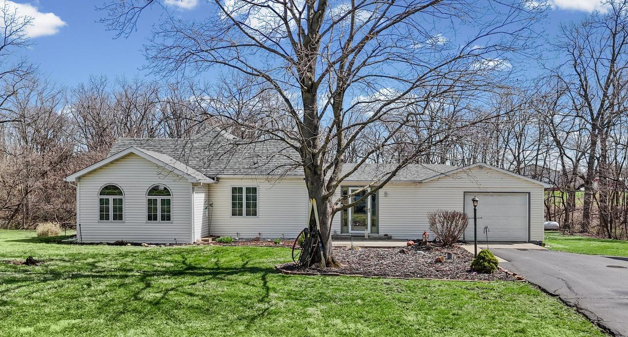 19263 N 1370 East Rd., Danville, IL 61834