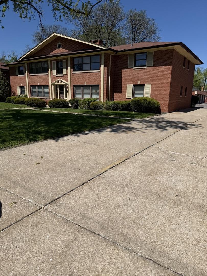 10650 W Cermak Rd. #2E, Westchester, IL 60154