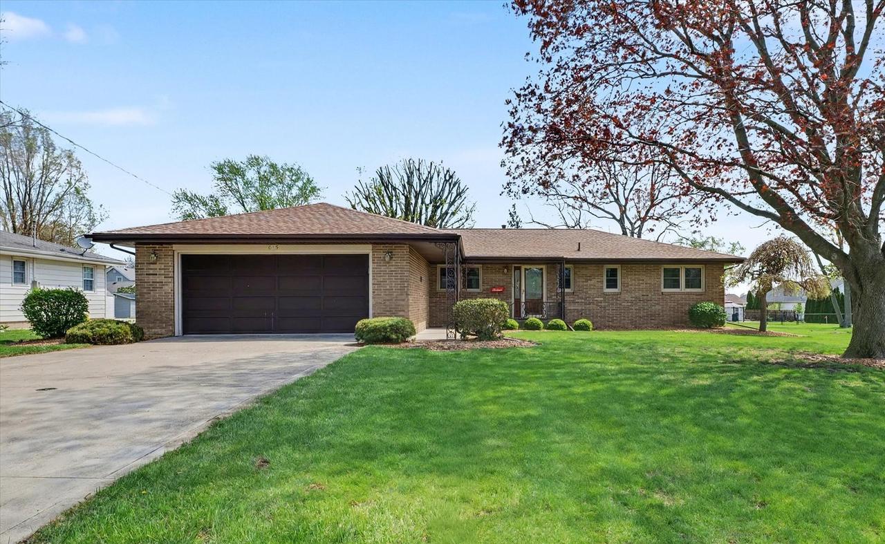 615 N Hartwell St., Gilman, IL 60938