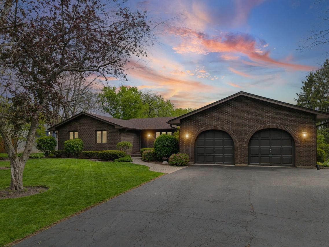 4269 Harper Ave., Gurnee, IL 60031