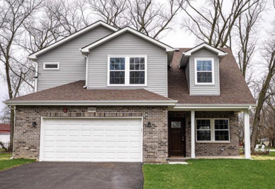 1401 174 St., East Hazel Crest, IL 60429
