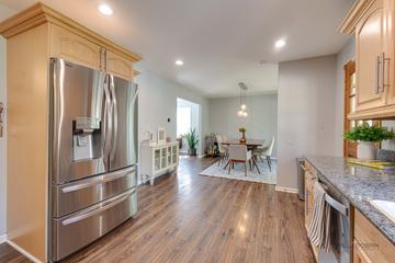 918 Bedford Ln., Libertyville, IL 60048