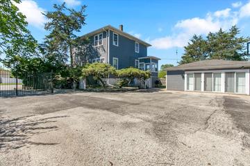 4108 W 103rd St., Oak Lawn, IL 60453