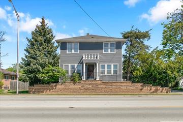 4108 W 103rd St., Oak Lawn, IL 60453