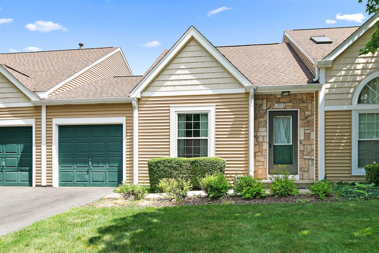 2032 Teton Pkwy., Algonquin, IL 60102