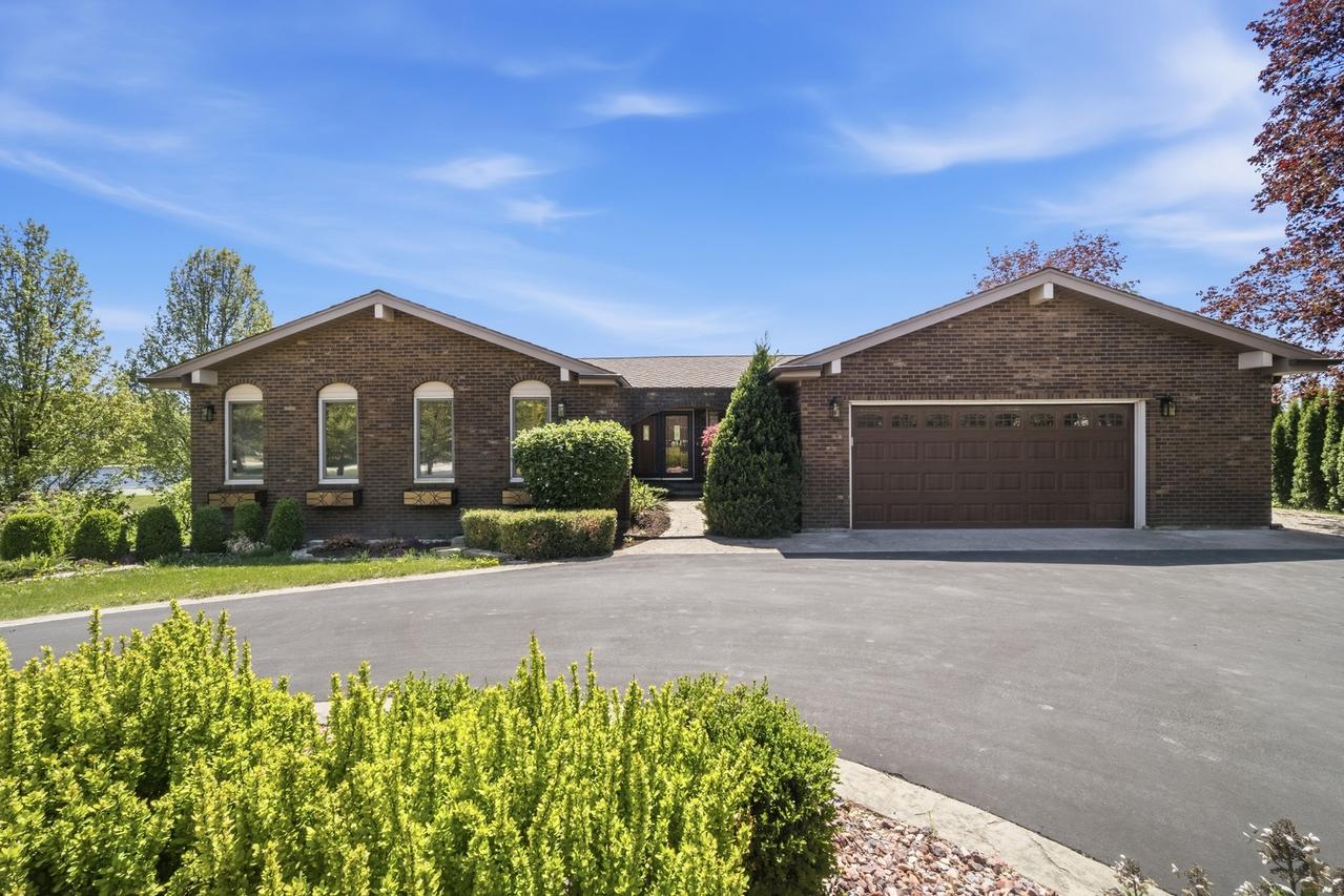 28 Windemere Ln., South Barrington, IL 60010