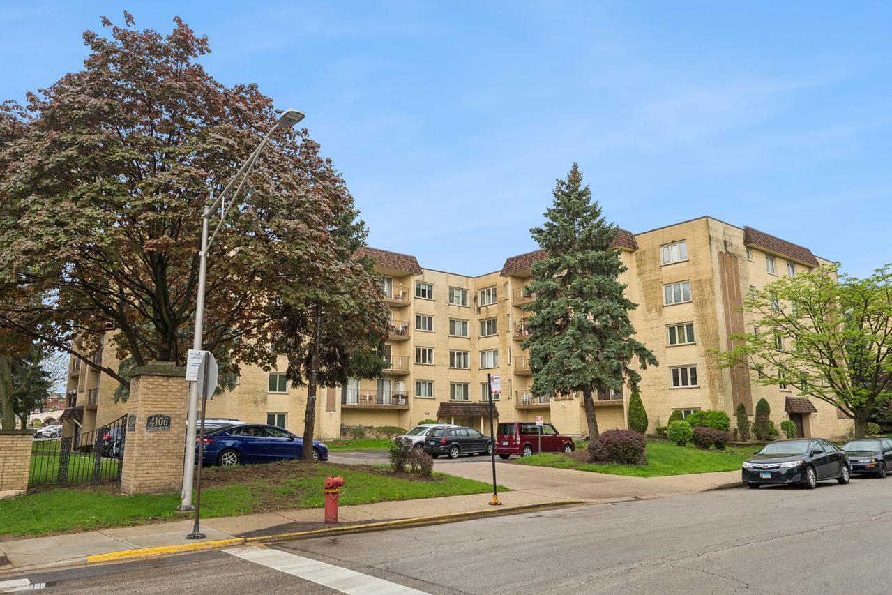 4106 N Narragansett Ave. #511, Chicago, IL 60634