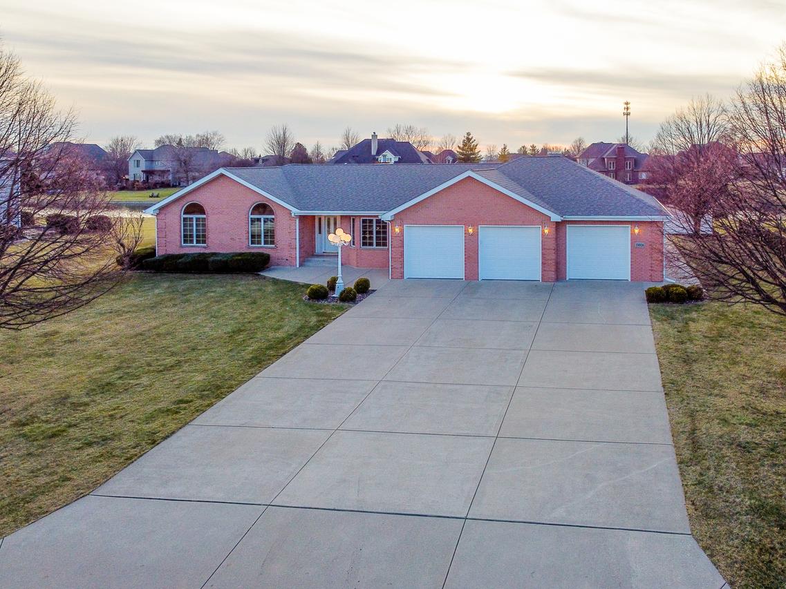 18816 S Chestnut Dr., Shorewood, IL 60404