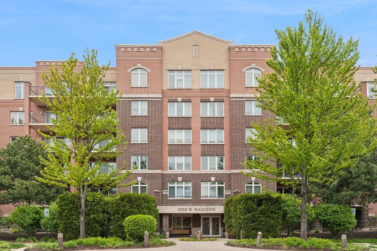5155 Madison St. #508, Skokie, IL 60077