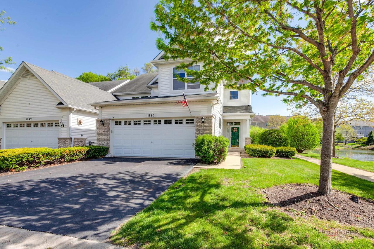 1845 Watercolor Pl., Grayslake, IL 60030