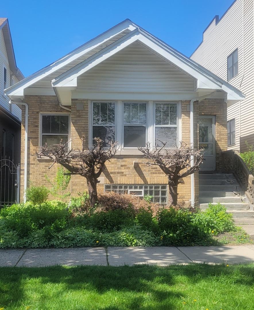 4212 N Mozart St., Chicago, IL 60618