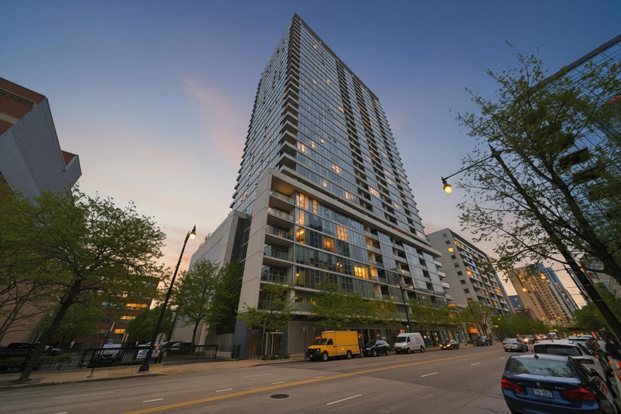 1720 S Michigan Ave. #809, Chicago, IL 60616