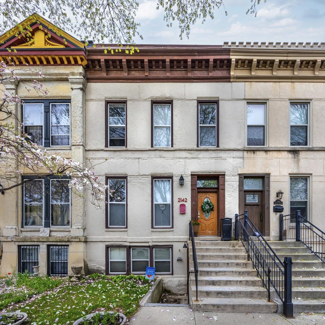 2142 W Bowler St., Chicago, IL 60612