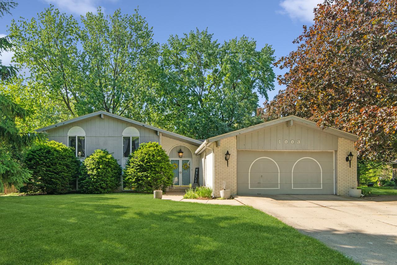 1003 Country Dr., Shorewood, IL 60404