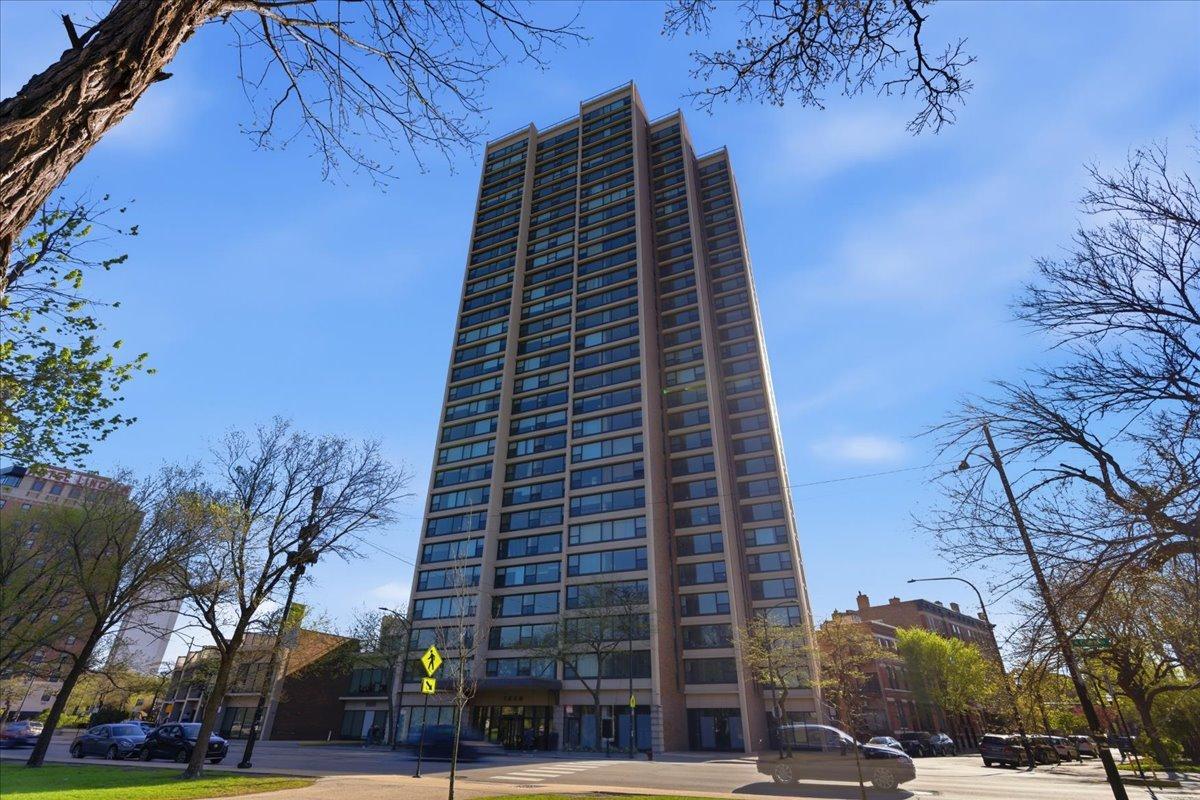 1850 N Clark St. #2805, Chicago, IL 60614