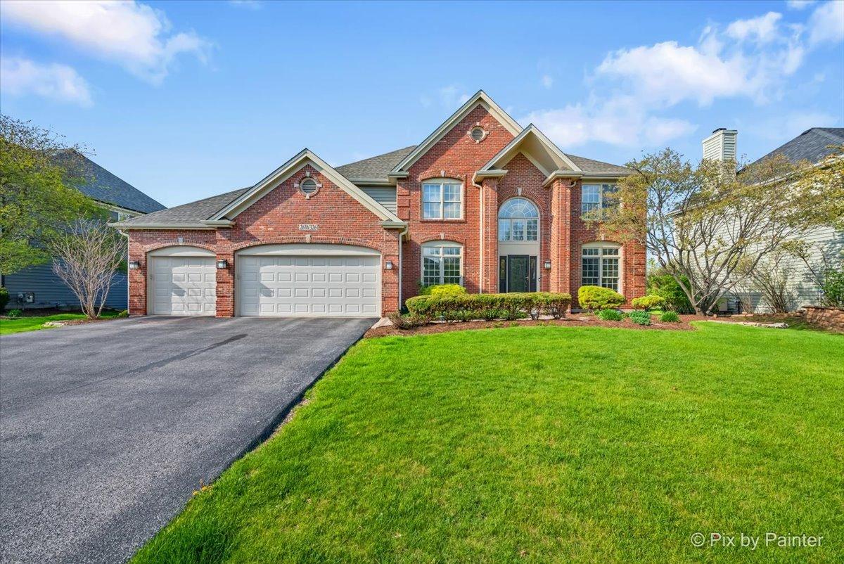 26W326 Pinehurst Dr., Winfield, IL 60190