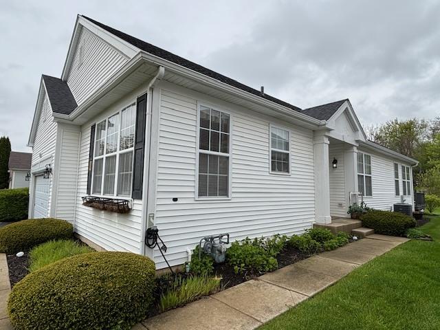 93 Netherlands Dr., Antioch, IL 60002