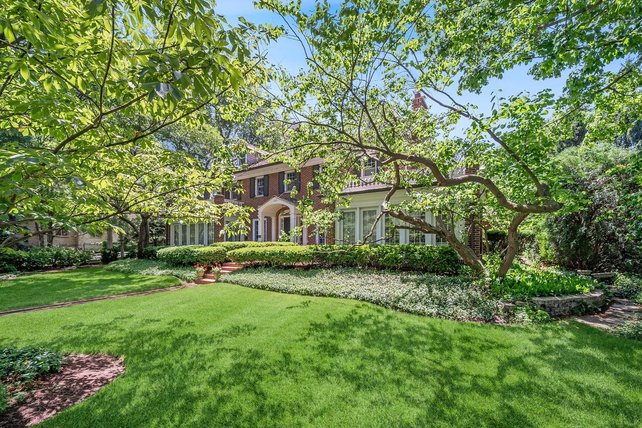 500 Maple St., Winnetka, IL 60093