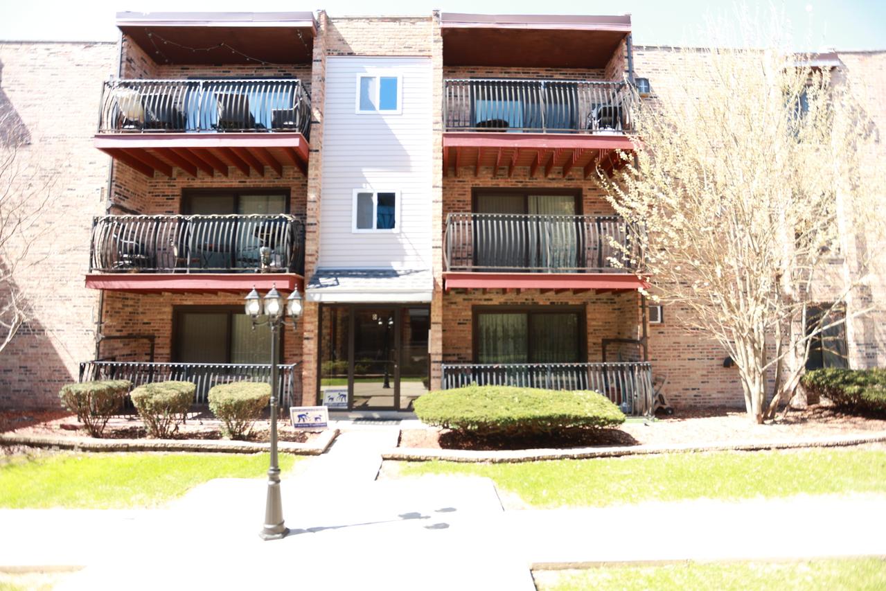 4550 W 57th St. #3D2, Chicago, IL 60629