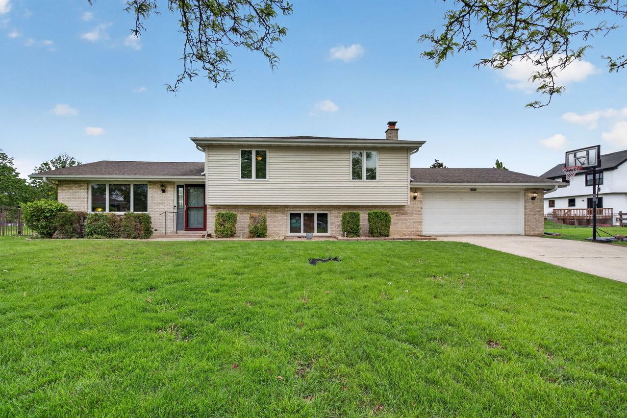 10818 Bryant Rd., Mokena, IL 60448