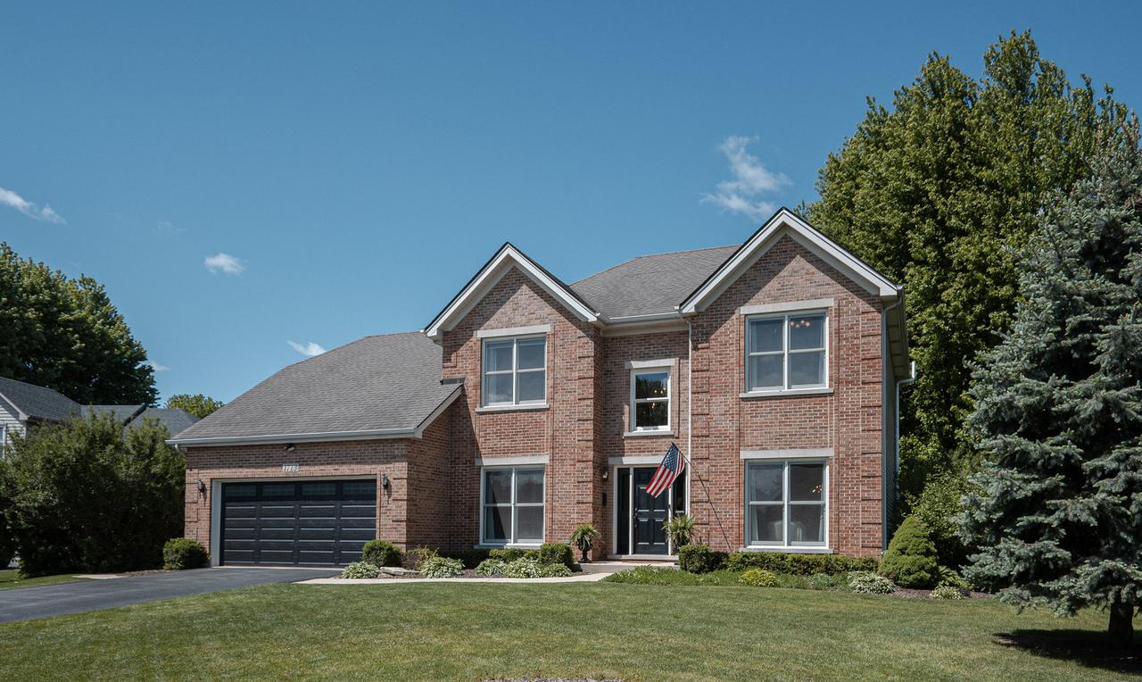 1715 South Ct., Batavia, IL 60510
