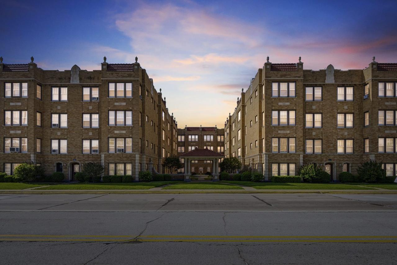 1622 18th Ave. #24, Rock Island, IL 61201