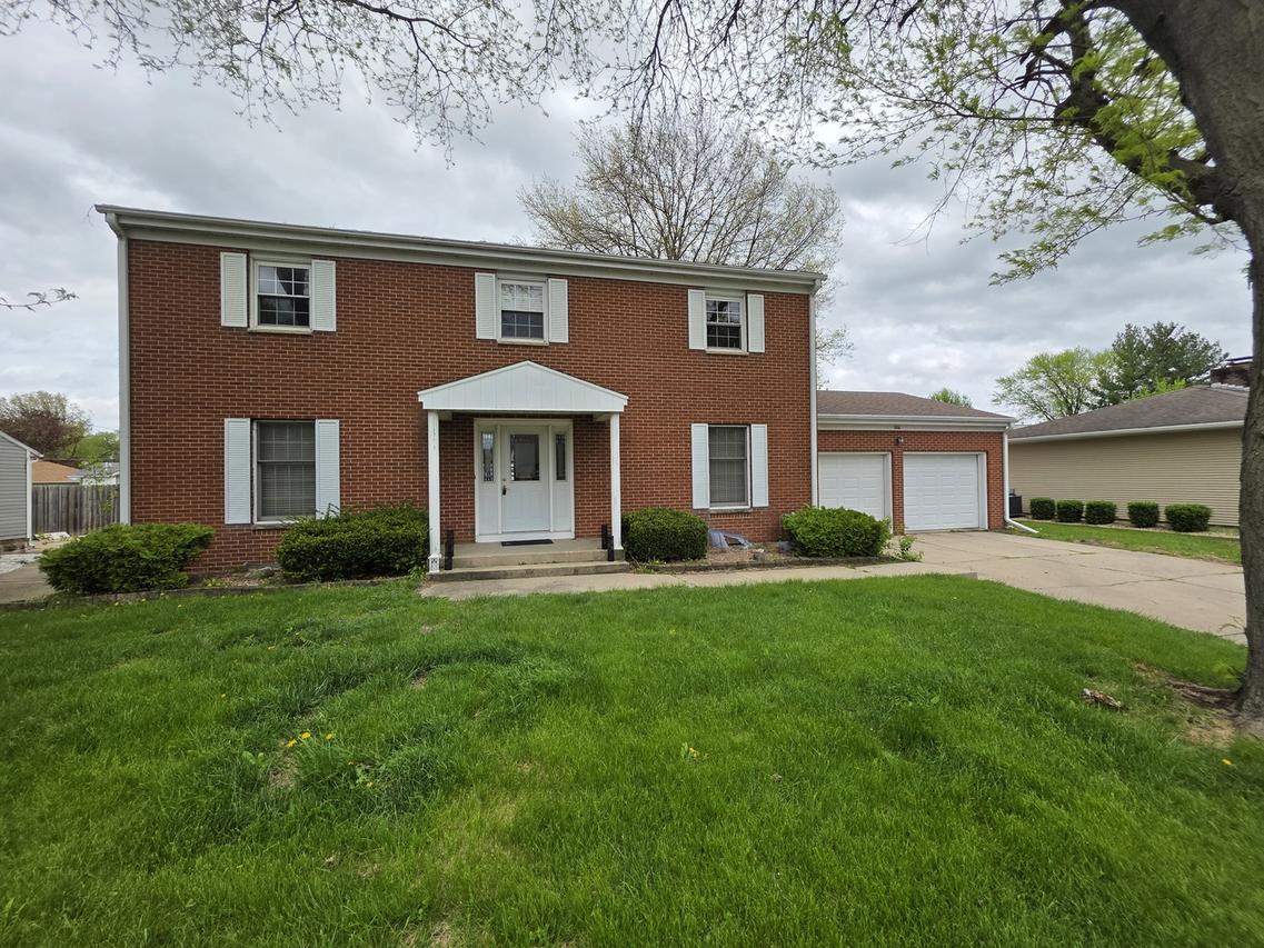 1706 16th Ave., Sterling, IL 61081