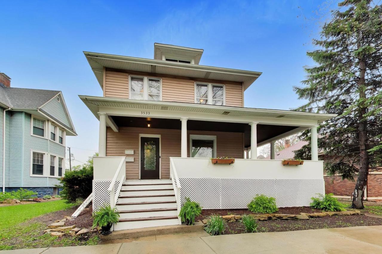 3533 Grand Blvd., Brookfield, IL 60513