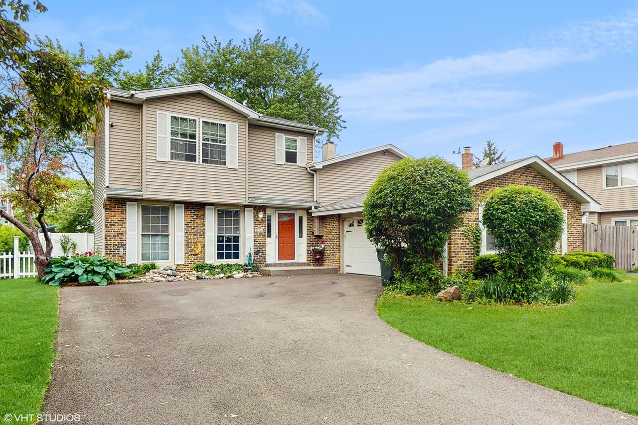 1288 N Ashland Ave., Palatine, IL 60074