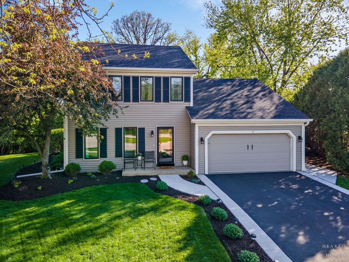 41 Manchester Ct., Fox River Grove, IL 60021