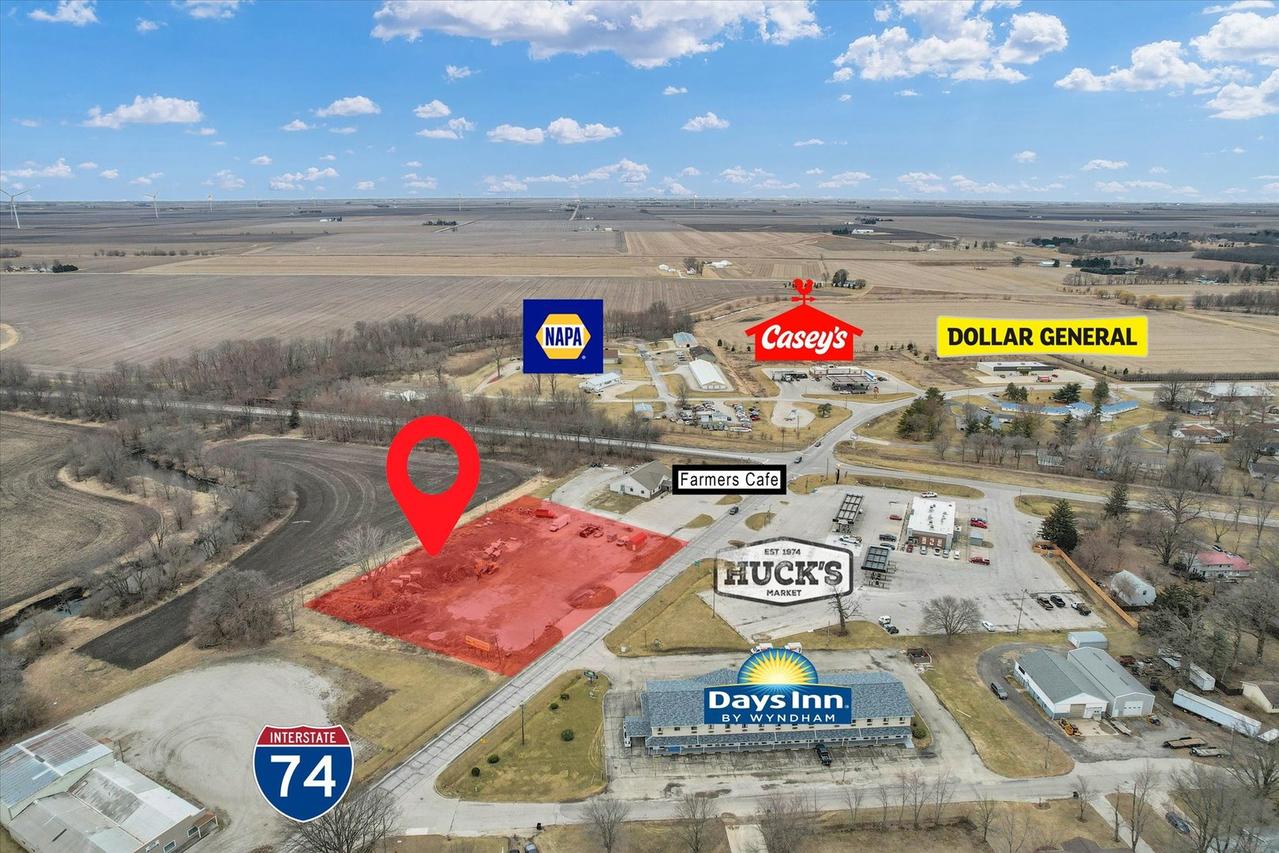 940 Clinton Ave., Farmer City, IL 61842