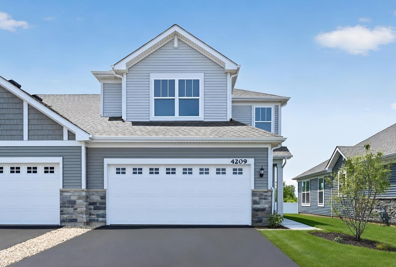 4209 Meadowridge Rd., Woodstock, IL 60098