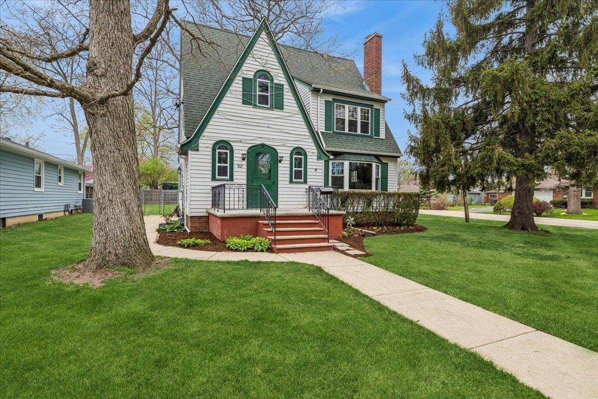 802 Kirkwood Ave., Winthrop Harbor, IL 60096