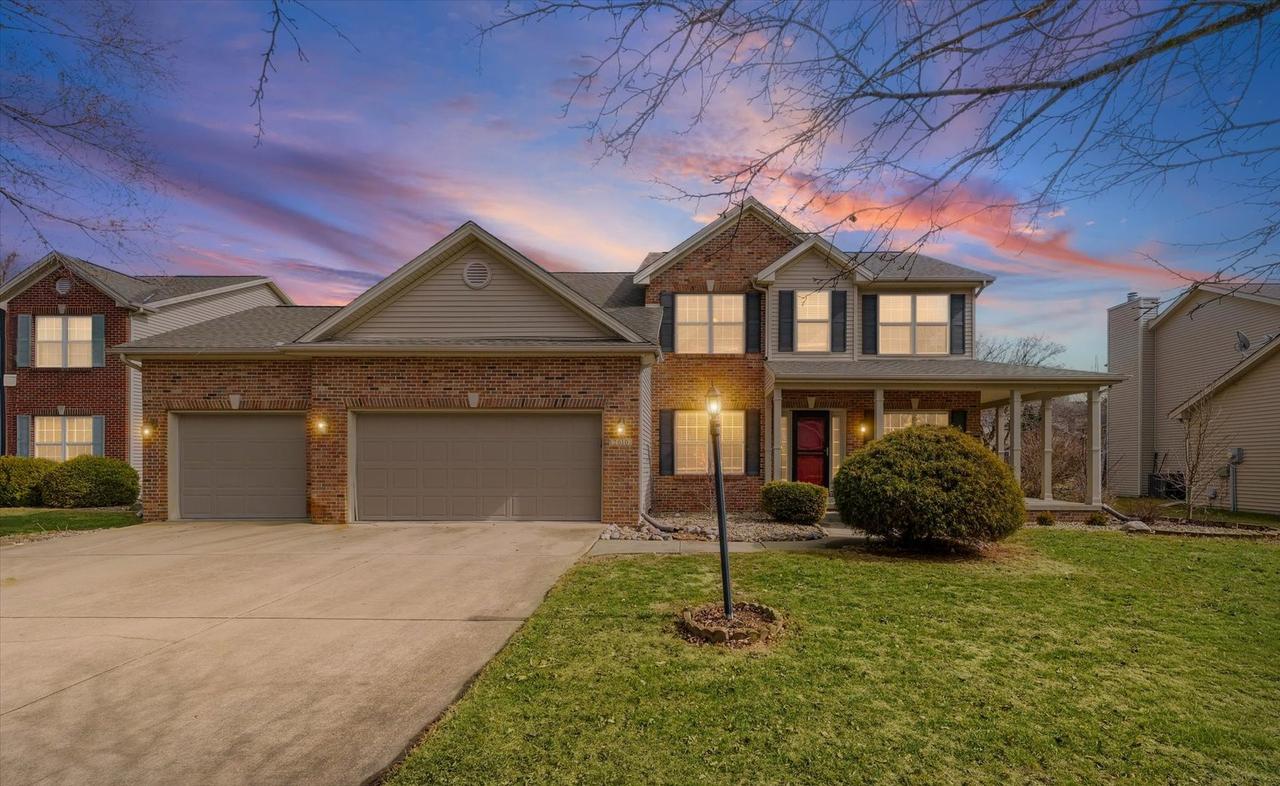 2010 Strand Dr., Champaign, IL 61822