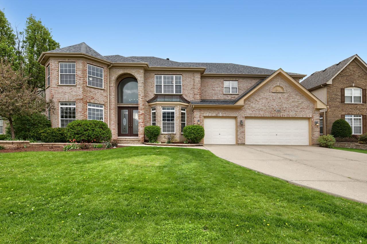 155 Michigan Dr., Bloomingdale, IL 60108